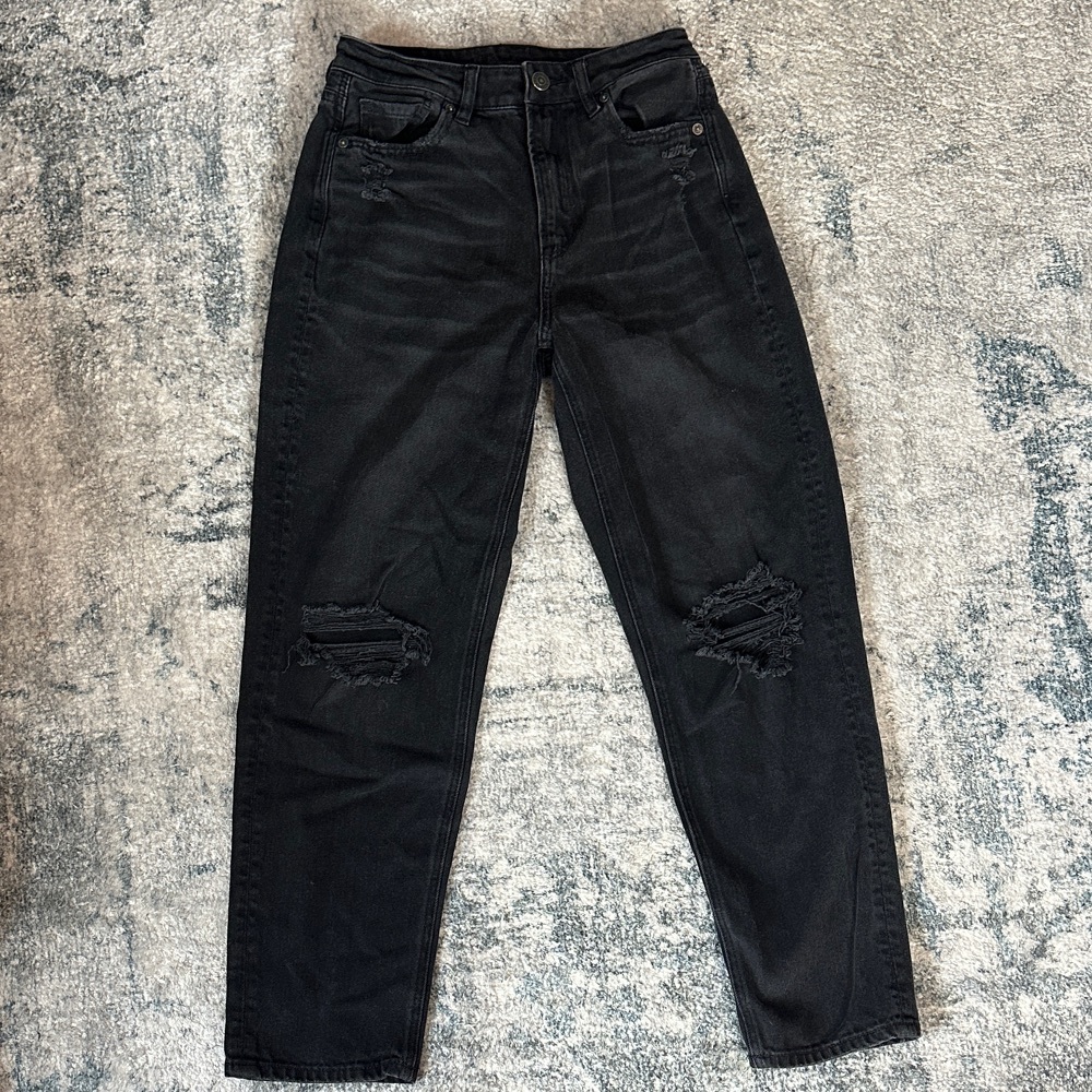 American Eagle Outfitters Black Distressed Boyfriend Jeans